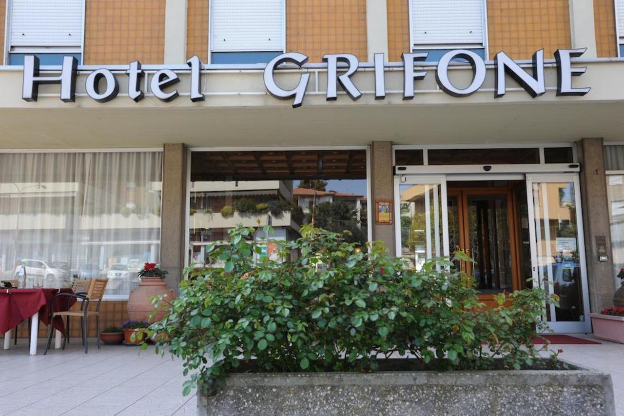 Grifone Hotel Perugia Bagian luar foto